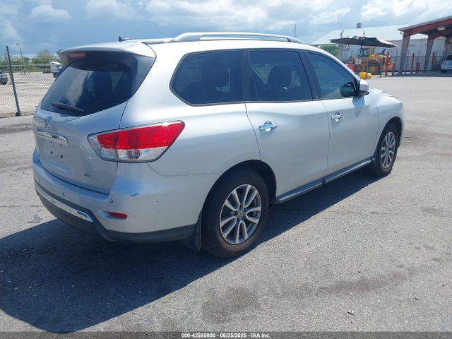 Nissan 2015 2015 5N1AR2MN4FC698515 Image 4