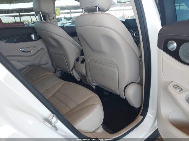 WDC0G4KB5GF069365 Mercedes-Benz m274