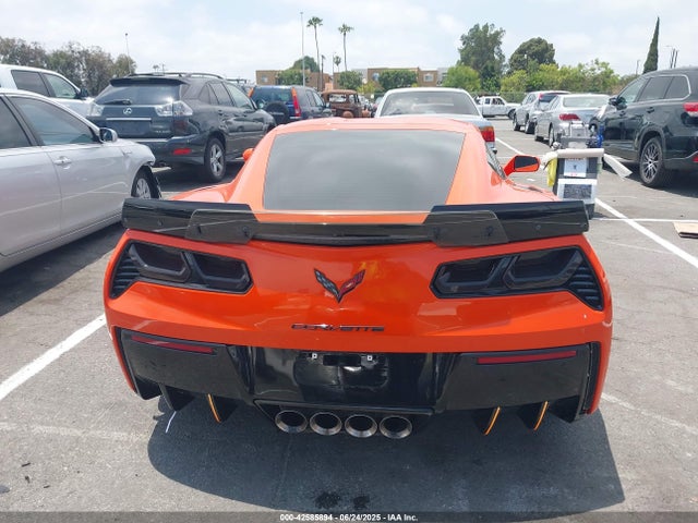 Chevrolet CORVETTE STINGRAY 2019 1G1YB2D74K5102125 Image 32