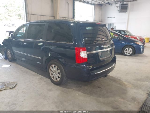 2016 CHRYSLER TOWN & COUNTRY 2C4RC1BG2GR205981 Photo 2