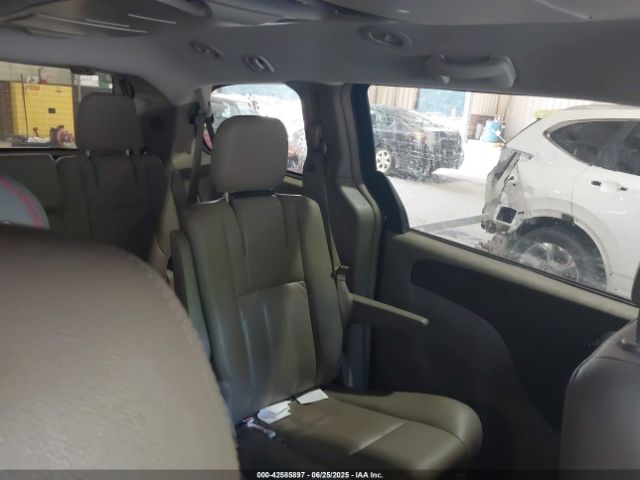 2016 CHRYSLER TOWN & COUNTRY 2C4RC1BG2GR205981 Photo 7