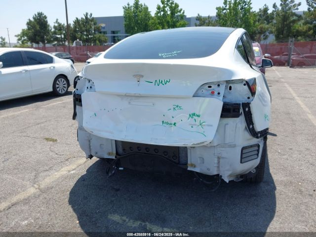2020 TESLA MODEL Y 5YJYGDEE0LF017221 Photo 5