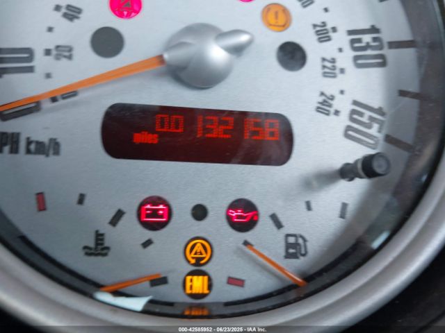 2004 MINI COOPER S WMWRE33474TD80161 Photo 6