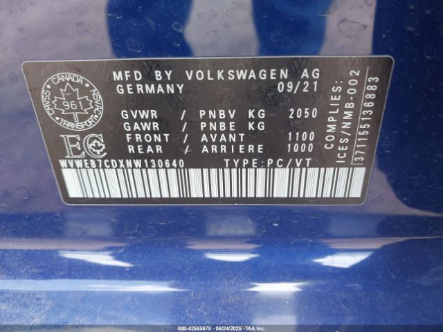 2022 VOLKSWAGEN GOLF R WVWEB7CDXNW130640 Photo 8