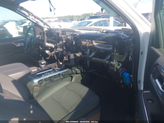 2024 CHEVROLET SILVERADO 1500 2GCUDDED9R1143894 Photo 4