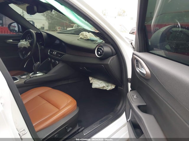 ZARFAMBN2N7656762 Alfa Romeo giulia (952)