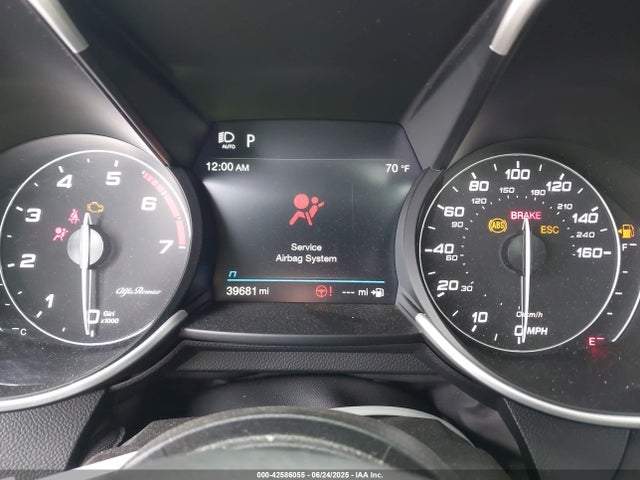 ZARFAMBN2N7656762 Alfa Romeo giulia (952)