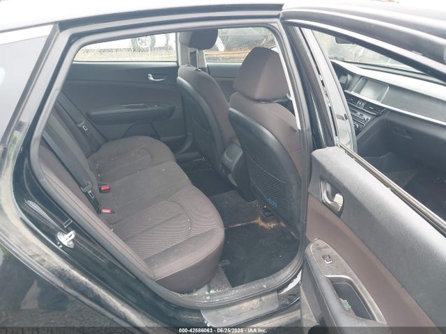 5XXGT4L38KG374831 KIA gdi