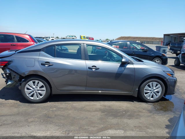 Nissan 2024 2024 3N1AB8BV7RY321657 Image 14