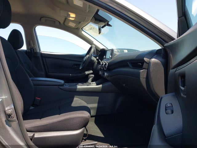 Nissan 2024 2024 3N1AB8BV7RY321657 Image 5