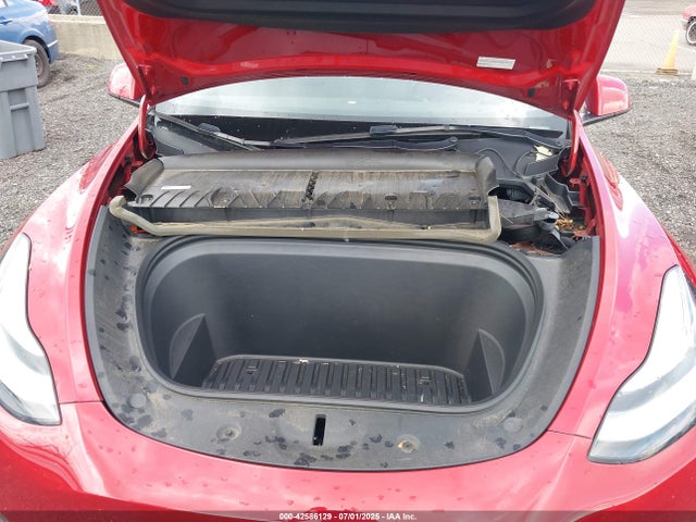 2023 TESLA MODEL Y 7SAYGDEE8PA122692 Photo 9