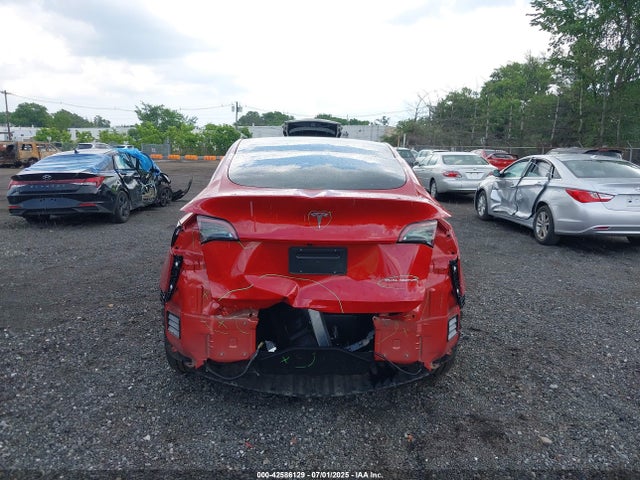 2023 TESLA MODEL Y 7SAYGDEE8PA122692 Photo 5