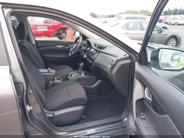 2018 NISSAN ROGUE 5N1AT2MV4JC789889 Photo 4