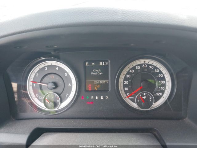 2015 RAM 1500 1C6RR6GT9FS589506 Photo 6