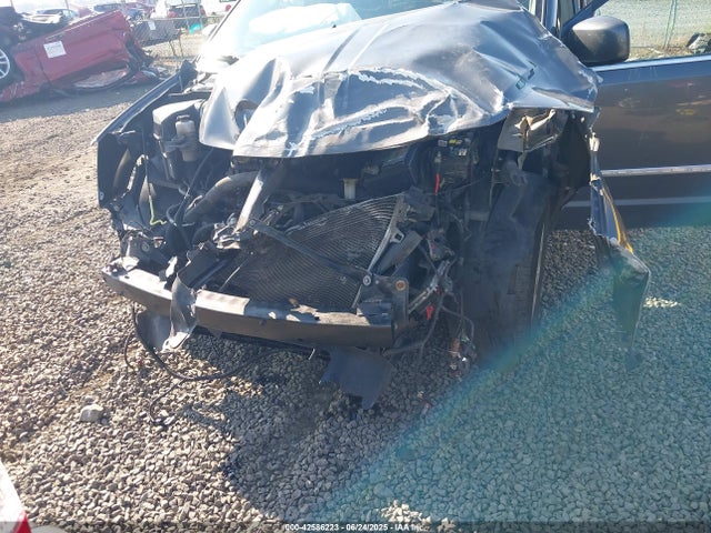 2C4RC1BG8GR269118 Chrysler 2016