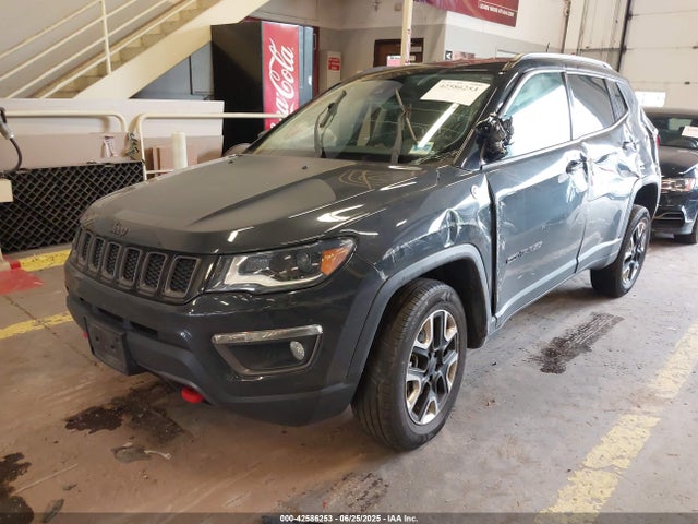3C4NJDDB1JT284152 Jeep Compass