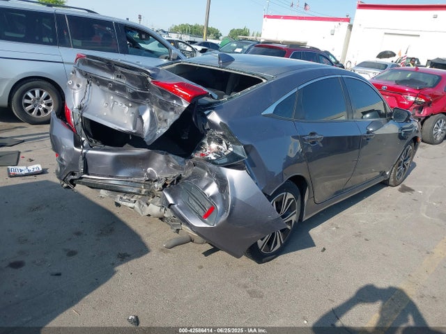 Honda l15b7 2017 19XFC1F38HE206906 Image 4