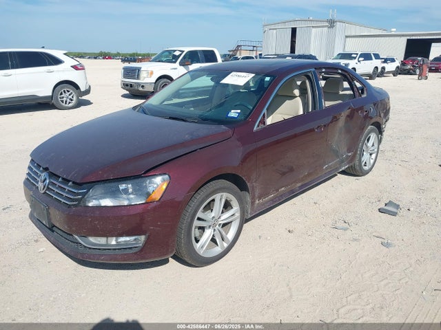 Volkswagen Passat 2014 1VWBN7A38EC034573 Image 2