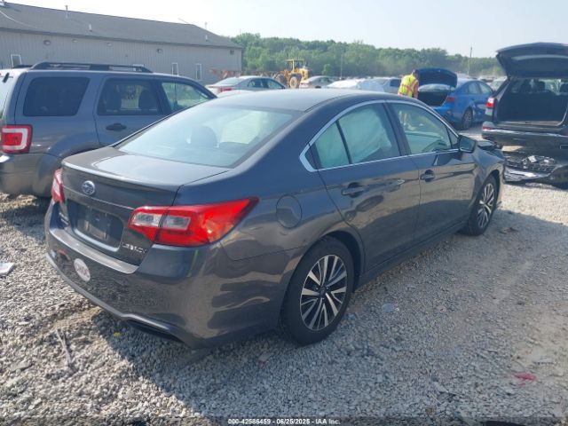 2018 SUBARU LEGACY 4S3BNAB63J3021149 Photo 3