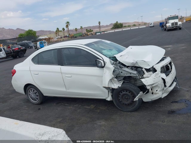 Mitsubishi MIRAGE G4 2017 ML32F3FJ8HH003558 Image 13