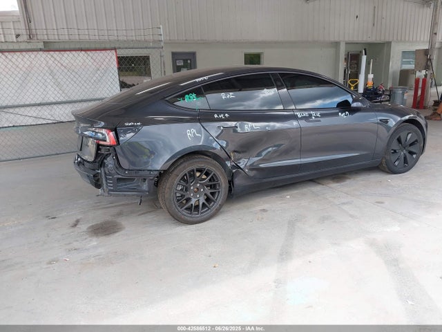 2024 TESLA MODEL 3 5YJ3E1EA7RF739130 Photo 3