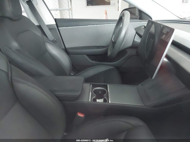 2024 TESLA MODEL 3 5YJ3E1EA7RF739130 Photo 4