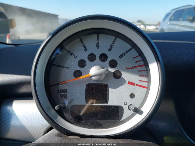 2007 MINI COOPER S WMWMF73517TV31617 Photo 6
