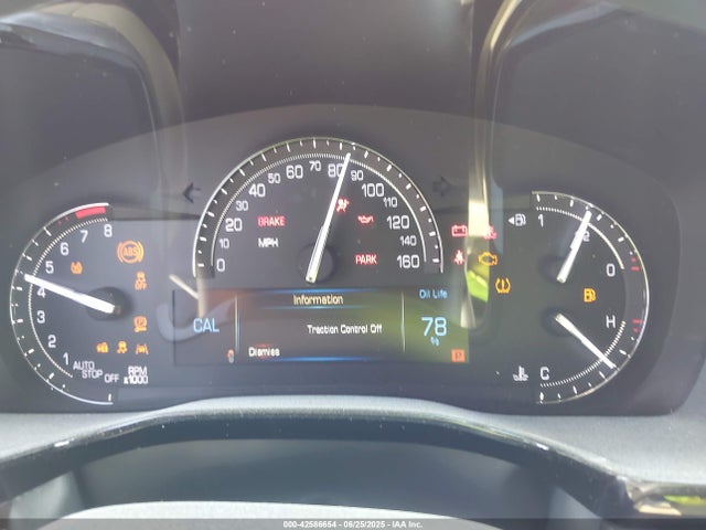2017 CADILLAC XT5 1GYKNBRS2HZ284887 Photo 6
