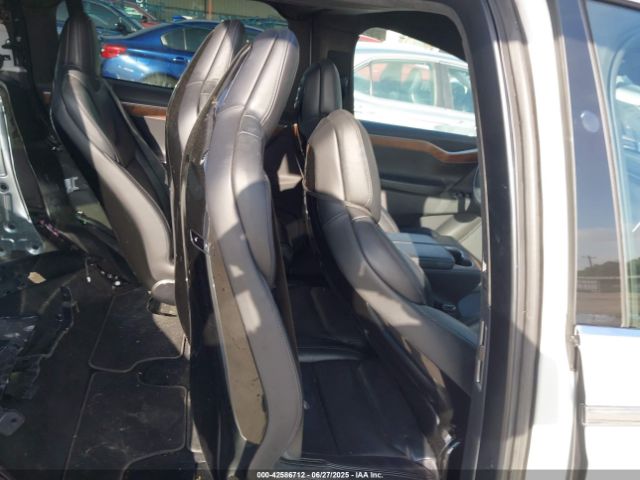 2017 TESLA MODEL X 5YJXCAE27HF043639 Photo 7