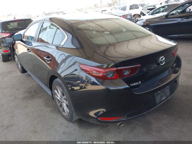 2021 MAZDA MAZDA3 3MZBPAAL8MM200563 Photo 2