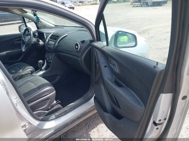 Chevrolet LUV 2015 3GNCJRSB0FL236163 Image 5