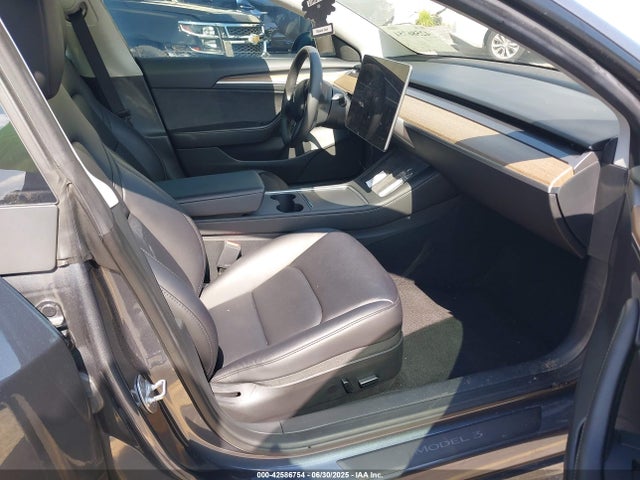 2023 TESLA MODEL 3 5YJ3E1EA4PF542817 Photo 4