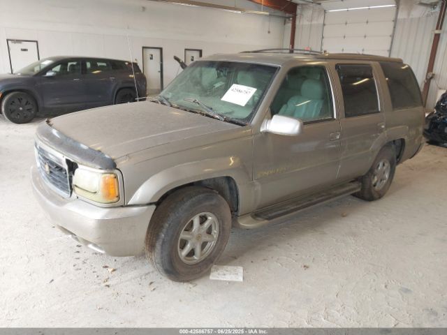 2000 CADILLAC ESCALADE 1GYEK13R9YR122289 Photo 1