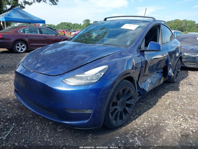 7SAYGDEE7NF371470 Tesla 2022