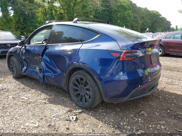 7SAYGDEE7NF371470 Tesla 2022