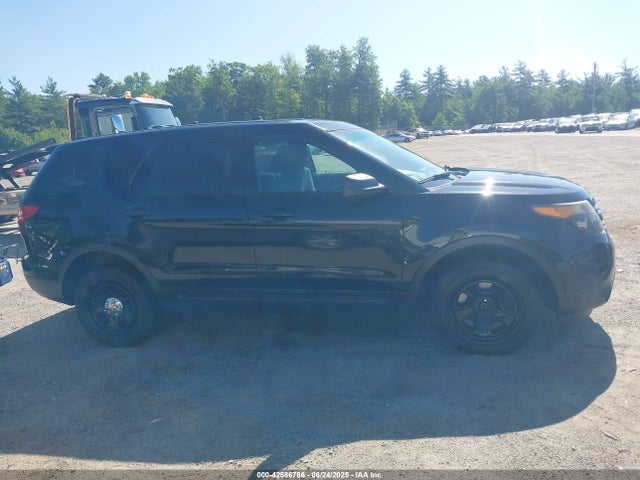 1FM5K8AR9FGB61812 Ford 2015