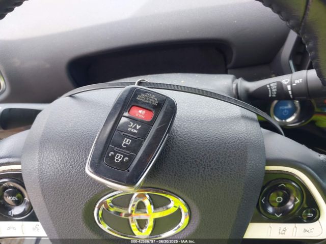 2017 TOYOTA PRIUS PRIME JTDKARFPXH3047335 Photo 10