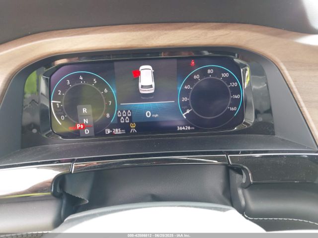 1V2HR2CA8RC563655 Volkswagen tsi