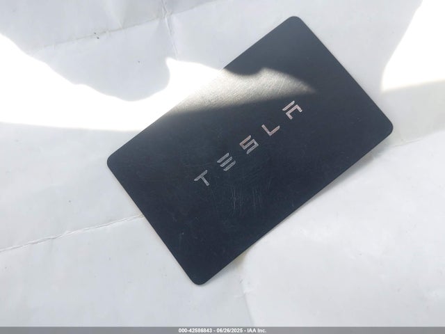 2021 TESLA MODEL Y 5YJYGAEE1MF174918 Photo 10