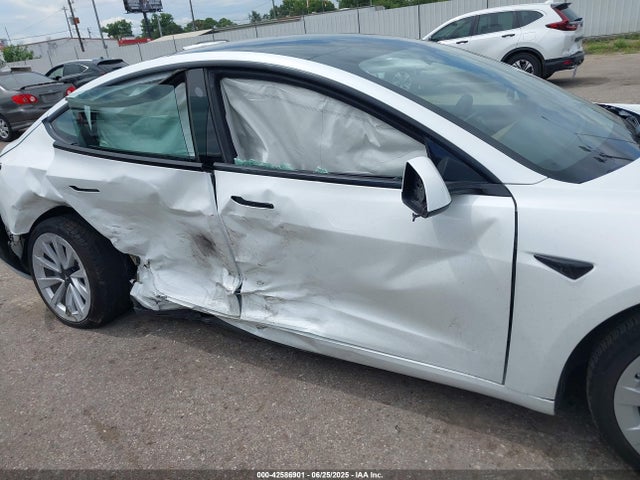 2022 TESLA MODEL 3 5YJ3E1EBXNF203484 Photo 5