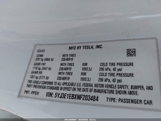 2022 TESLA MODEL 3 5YJ3E1EBXNF203484 Photo 8