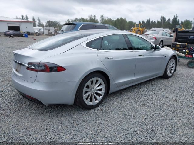 2017 TESLA MODEL S 5YJSA1E11HF217633 Photo 3