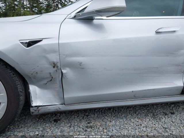 2017 TESLA MODEL S 5YJSA1E11HF217633 Photo 5