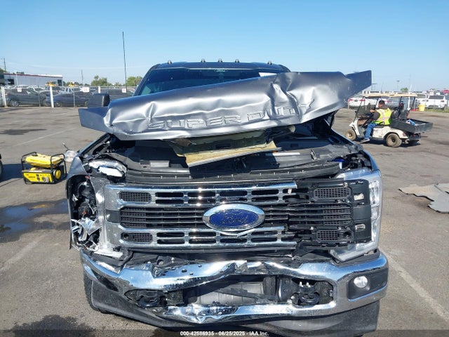 Ford 2025 2025 1FT8W3DT9SED24139 Image 12