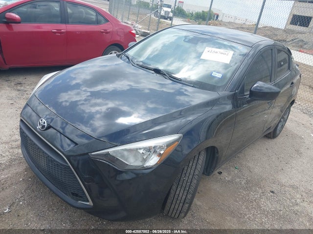 3MYDLBYV0KY528104 Toyota p5v