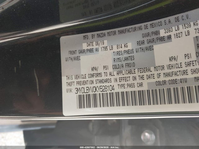 3MYDLBYV0KY528104 Toyota p5v