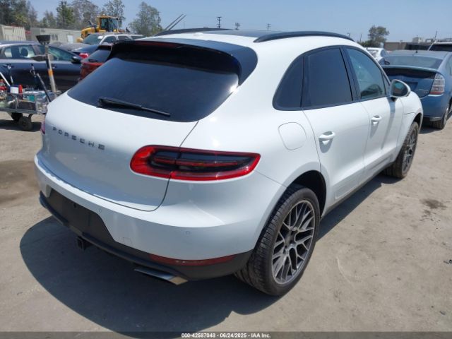 2018 PORSCHE MACAN WP1AA2A59JLB25522 Photo 3
