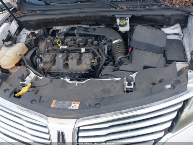 5LMCJ1A91FUJ18307 Lincoln 2015