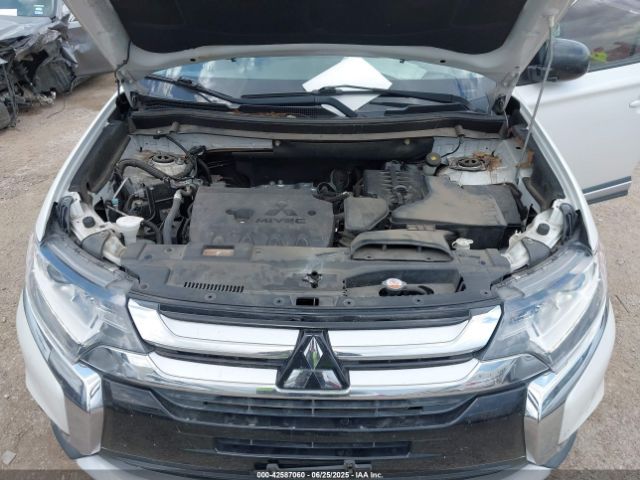 2017 MITSUBISHI OUTLANDER JA4AD2A39HZ030001 Photo 9