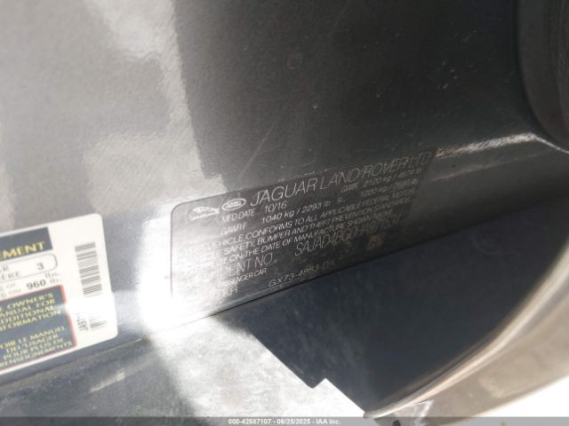 2017 JAGUAR XE SAJAD4BG0HA971534 Photo 8